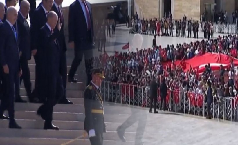 Anıtkabir'de yine aynı saygısızlık