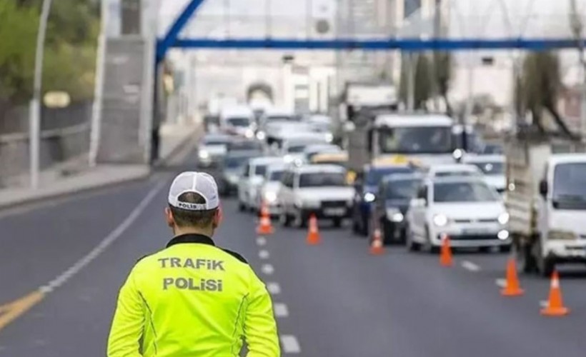 Bakan Yerlikaya duyurdu! 1 haftada 2 milyon 609 bin araç denetlendi!