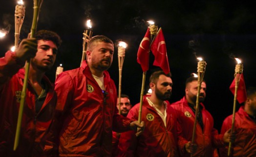 Başkan Görkem Duman, Bucalı gençlerle Kocatepe'de