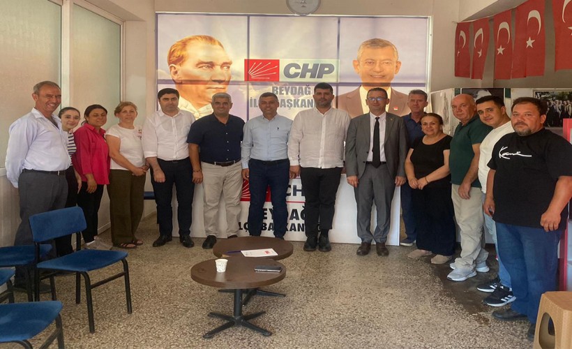 CHP Beydağ'da bayrak değişimi: Topuz istifa etti