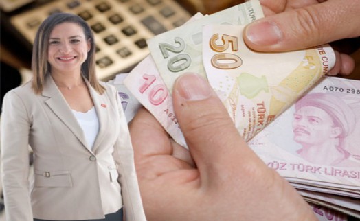 Efes Selçuk Belediyesi'nden yeni üniversiteli gençlere destek