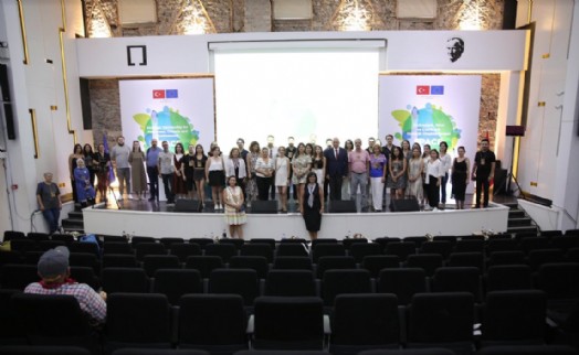 Kentlerin yeşil gelecek vizyonları Konak'ta vitrine çıktı