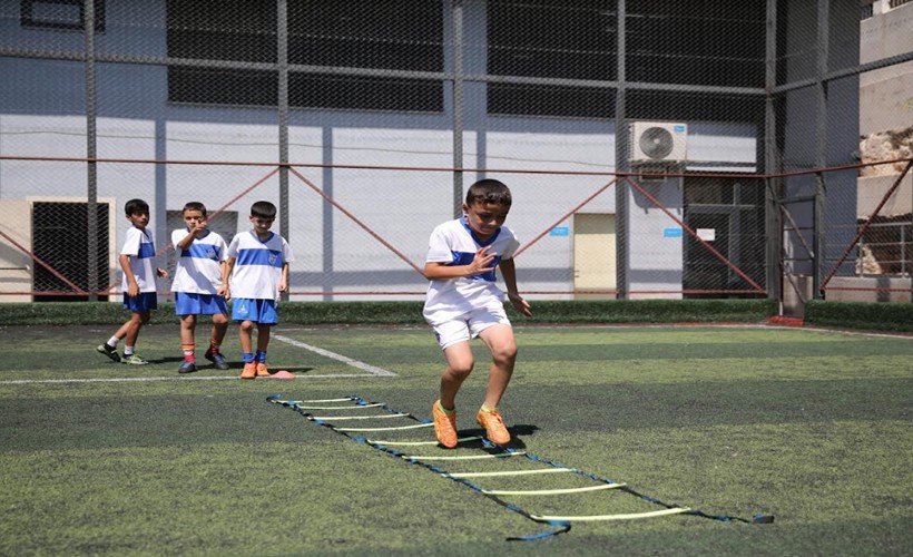 Konaklı çocuklar spor okullarında yeteneklerini keşfediyor