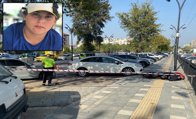 Otomobille çarpışan 18 yaşındaki motosiklet sürücüsü hayatını kaybetti