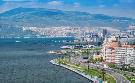 Posta ve Hürriyet'ten flaş İzmir kararı... Ekler kapatıldı!