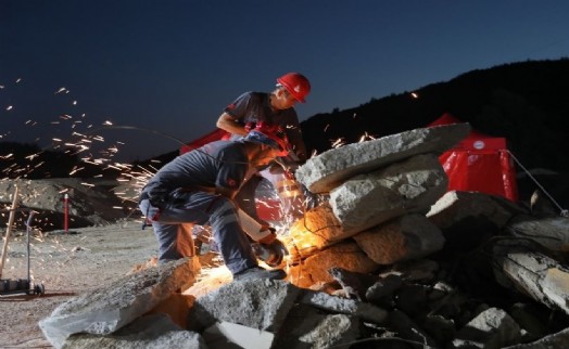 Seferihisar Belediyesi'nden gerçeği aratmayan deprem tatbikatı