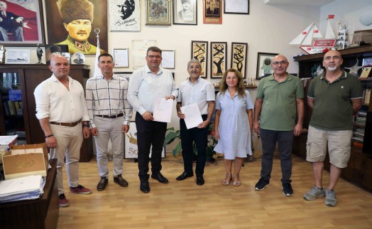 Seferihisar'ın banklarını lise öğrencileri üretecek