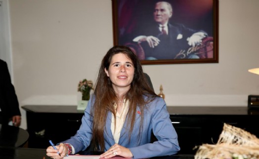 Başkan Denizli: İzmir'in Kurtuluşu'nun 102. yılı kutlu olsun!