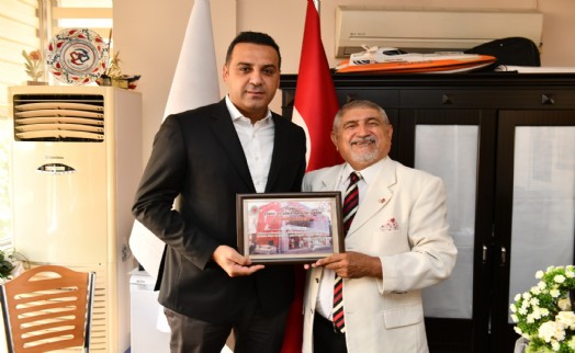 Başkan Yıldız'dan Esnaf Odasına ziyaret: Esnafımız, toplumumuzun temel taşlarından biridir