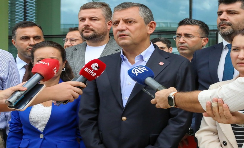 CHP Lideri Özel'den İzmir'de çarpıcı açıklamalar: Erdoğan da özür dilesin