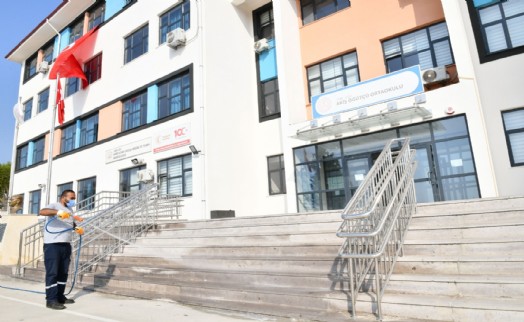 Çiğli'de okullara bakım ve onarım desteği