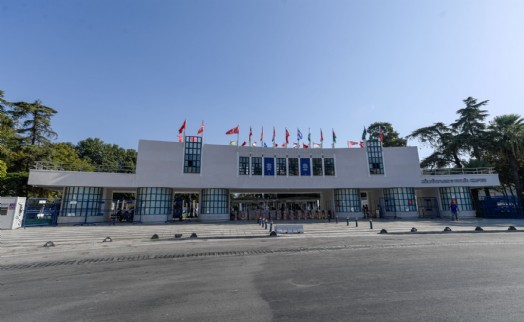 Kültürpark'ın kapıları yenilenen yüzüyle açıldı