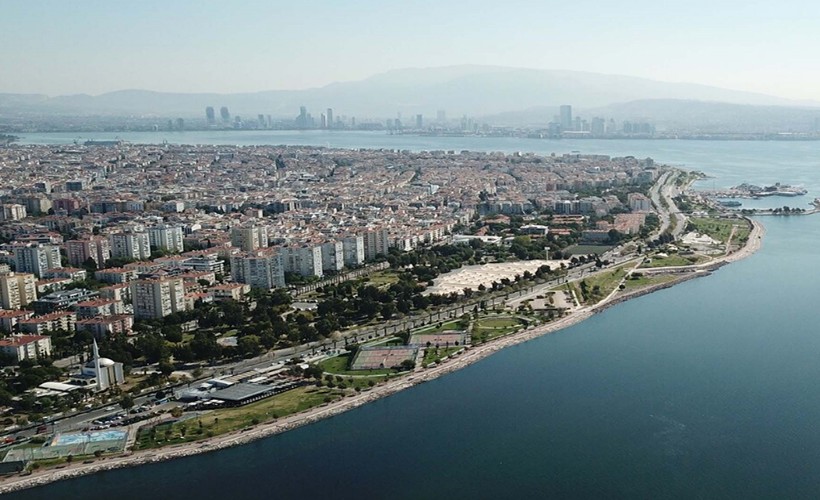 'Nasıl Bir İzmir' panel serisi sürüyor