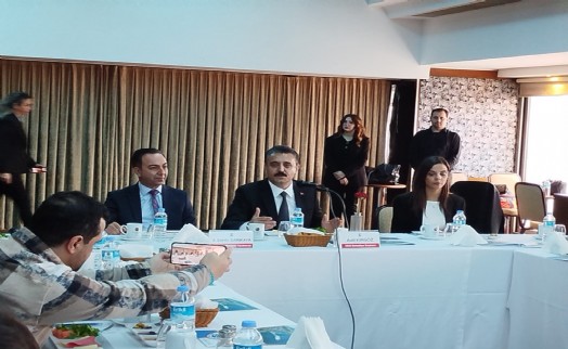 Başkan Kırgöz, Dikili'de 6 yılını değerlendirdi; Ranta değilde halkın kullanımına açtık