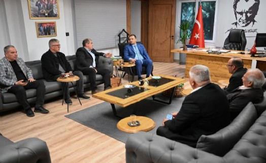 Bornova'da yerel üreticiye tam destek