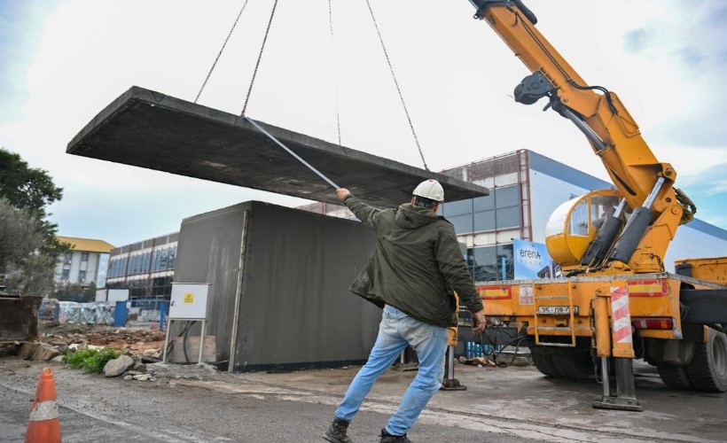 Bornova’da yol yapım çalışmaları hız kesmiyor