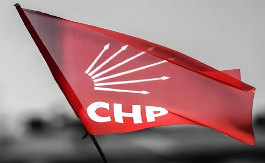 CHP Çiğli'de iş vaadi yüzünden tartışma çıktı: Kavgada yumruklar konuştu!