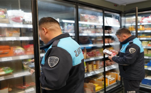 Çeşme Belediyesi'nden zincir marketlere ‘fahiş fiyat' denetimi