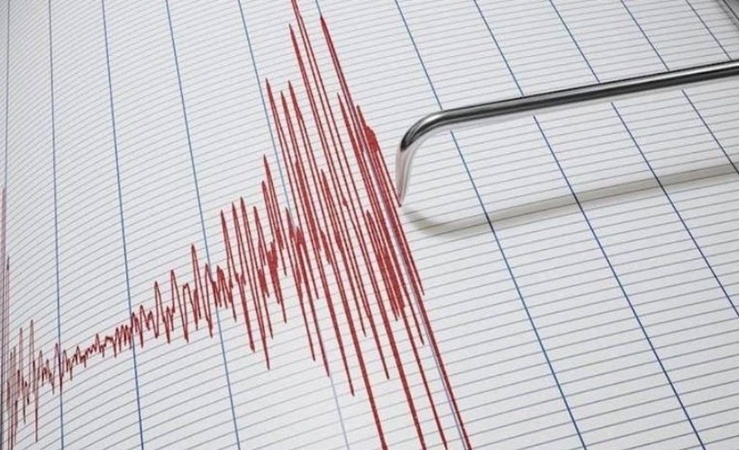 Ege'de 4.3 ile korkutan deprem