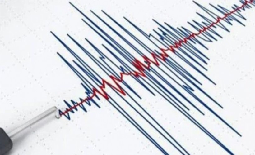 Ege'de deprem!