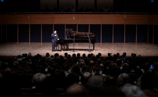 Fazıl Say'dan '50. Yılda' muhteşem İzmir prömiyeri