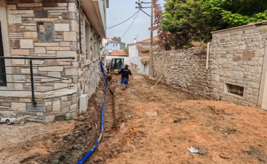 İZSU'dan Urla'nın iki mahallesine yeni içme suyu hattı