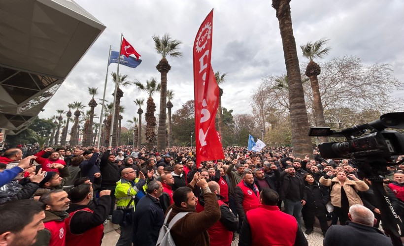 Büyükşehir'de kriz çözüldü: İşçi maaşları yatırıldı!