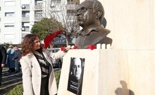 Karşıyaka Uğur Mumcu'yu unutmadı!