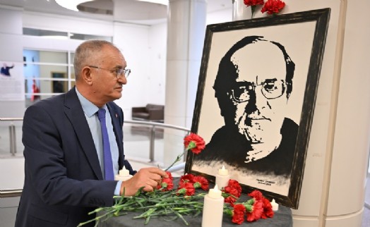 Uğur Mumcu katledilişinin 32. yılında Bornova'da anıldı