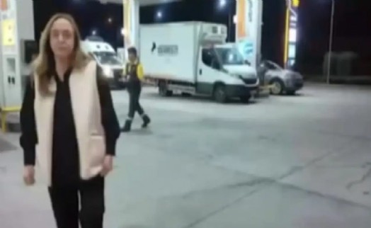 248 gündür tutukluydu: Tahliye edilen Ayşe Barım'dan ilk görüntü