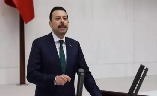 AK Partili Kaya'dan CHP Lideri Özel'e sert 'sus payı' yanıtı: 'Önce partisini sonra İzmir’i ikna etmeli'