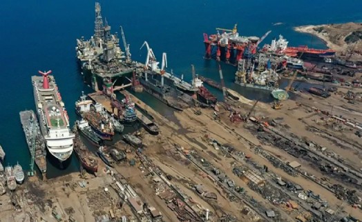 Aliağa'daki zehir tesisi için kapatma çağrısı