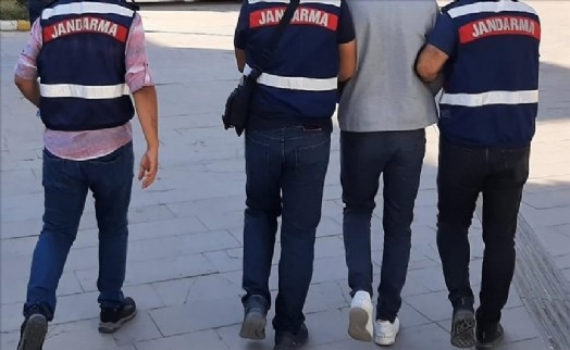 Aranan hükümlüyü jandarma yakaladı