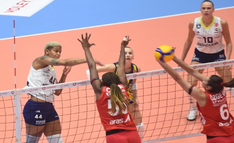 Aras Spor konuk ettiği Fenerbahçe'ye mağlup oldu
