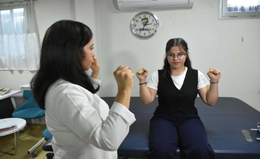 Arife, 12 yıl sonra tam kas gücüne kavuştu