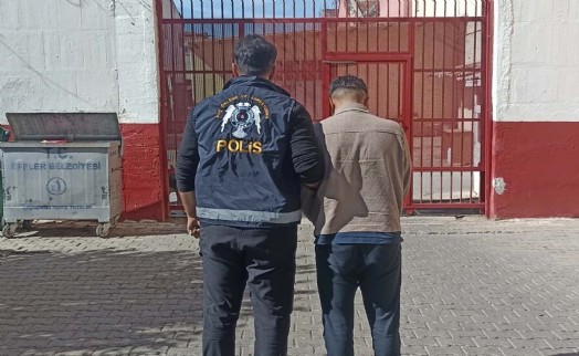 Aydın'da 10 yıl 10 ay 10 gün hapis cezasıyla aranan firari hükümlü yakalandı