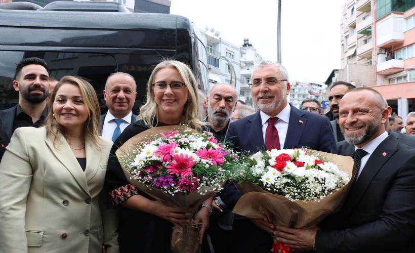 Bakan Işıkhan, İzmir'de