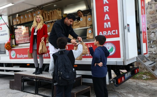 Balçova Belediyesi'nden okullarda beslenme desteği