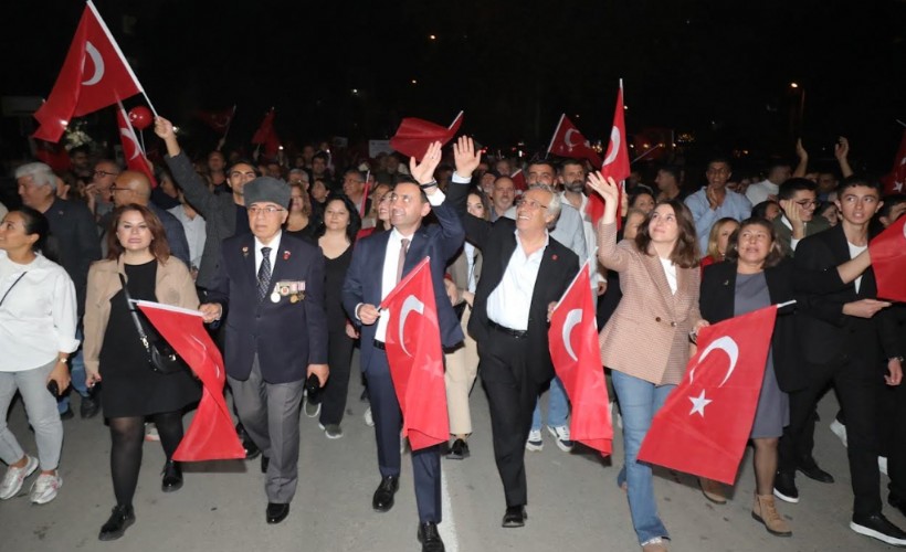 Bayraklı’da Cumhuriyet Bayramı coşkusu