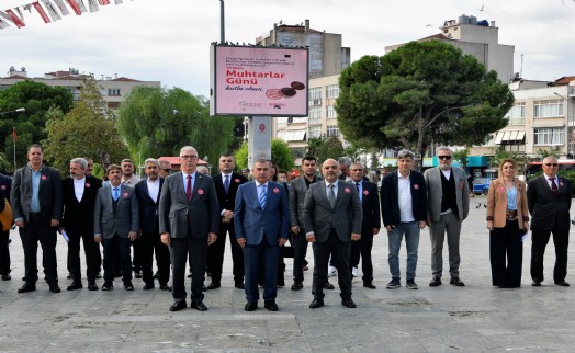 Bornova'da Muhtarlar Günü coşkusu