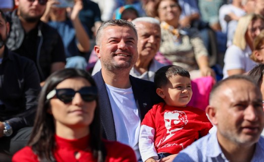 Buca'da 29 Ekim coşkusu başladı