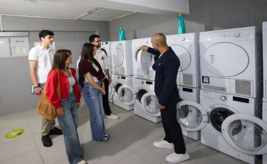 Buca'da sosyal belediyeciliğin kalbi Gençlik Merkezleri'nde atıyor