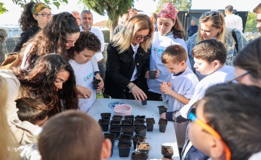 Buca'nın Tarım Okulu otizmli çocukları ağırladı
