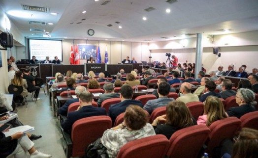 CHP Karşıyaka'da çıkan tartışma sonrası ilçe başkanlığından ‘disiplin' hamlesi