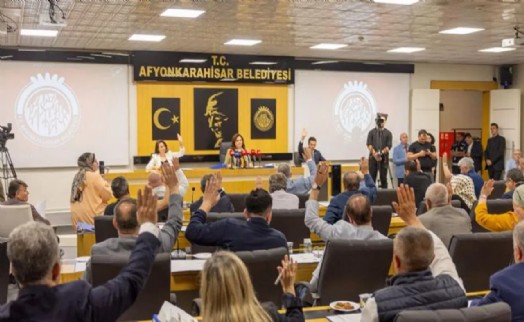 CHP'li meclis üyesine 'para dolu çanta' soruşturması!