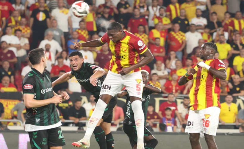 Göztepe savunmacı kalmadı!