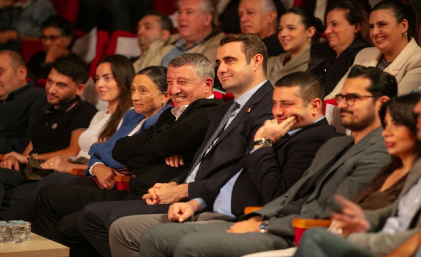 CHP İl Başkanı Güç, Günay'ı örnek gösterdi: 'Mücadeleyi Mustafa abi gibi başkanlardan öğrendik!'