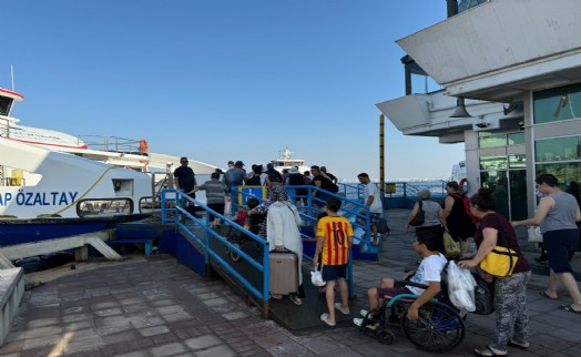 İZDENİZ, sezonu 24 bin yolcuyla kapattı