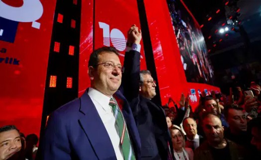 İmamoğlu Silivri'den seslendi: 'Özgür Özel'le hep buna kafa patlatıyoruz'