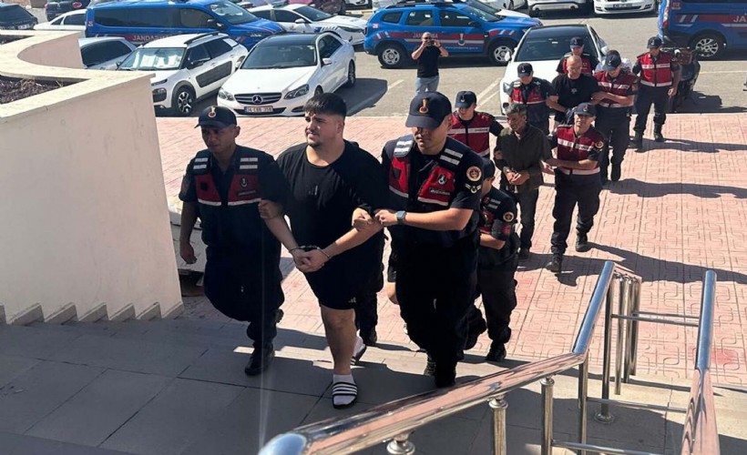 İstanbul'da iş yeri kurşunlayan şüpheliler, Bodrum'da yakalandı; 5 tutuklama